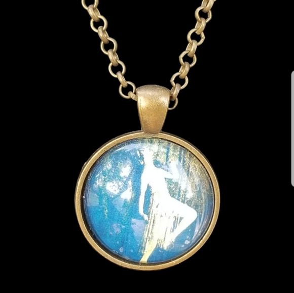 ANTIQUE FLAPPER GIRL PHOTO PENDANT & ANTIQUE BRASS CHAIN NECKLACE - Picture 4 of 6